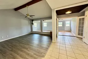 18 Townhouse Ln, Trinity, TX 75862 - Photo 18