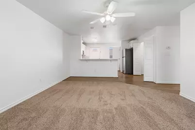 210 Brazos Street #202, Brazoria, TX 77422 - Photo 12