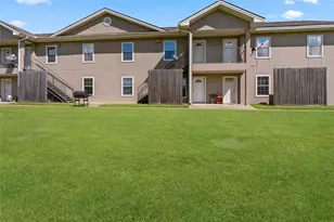 210 Brazos St, Brazoria, TX 77422 - Photo 18