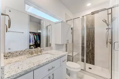 1002 Royal Lakes Manor Boulevard, Richmond, TX 77469 - Photo 38