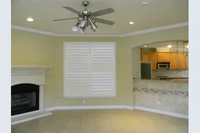 4302 Lake Walk Court, Missouri City, TX 77459 - Photo 6