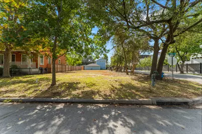 602 E 24th Street Street, Houston, TX 77008 - Photo 2