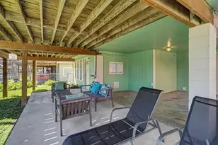 673 Warsaw St, Bayou Vista, TX 77563 - Photo 30