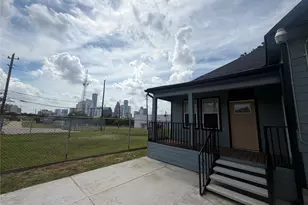 1815 South St, Houston, TX 77009 - Photo 2