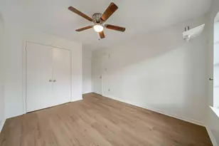 24006 Goodfellow Dr, Spring, TX 77373 - Photo 18