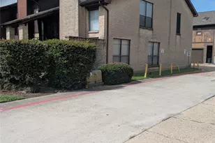 58 Evanston St, Houston, TX 77015 - Photo 2