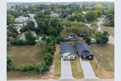315 N Woodson Street, Willis, TX 77378 - Photo 20