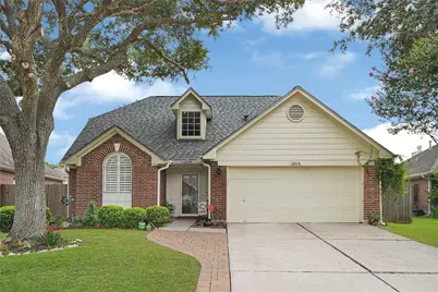 2814 Rolling Fog Drive, Friendswood, TX 77546 - Photo 2