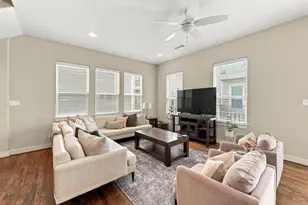 1134 W 17th St, Houston, TX 77008 - Photo 8