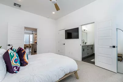 8324 Springwood Canyon Lane, Houston, TX 77055 - Photo 14