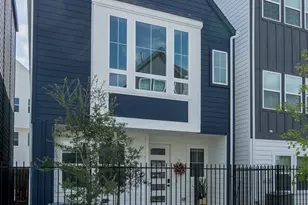 8324 Springwood Cyn Ln, Houston, TX 77055 - Photo 1