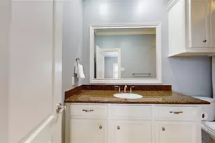 2419 Driscoll St, Houston, TX 77019 - Photo 32