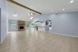 3203 Park Garden Dr, Kingwood, TX 77339 - Photo 4