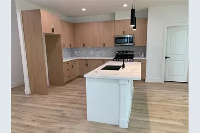 9026 Scott Street, Houston, TX 77051 - Photo 8