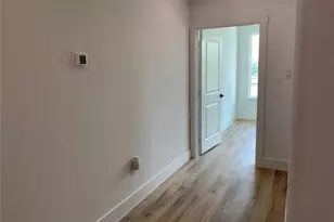 9026 Scott St, Houston, TX 77051 - Photo 12