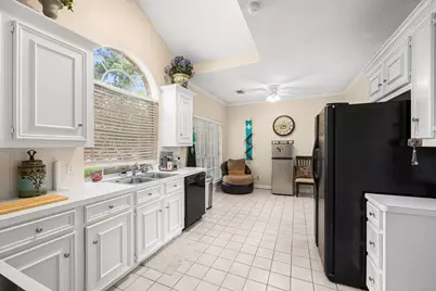 7202 N Fawn River Circle, Spring, TX 77379 - Photo 6