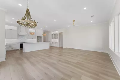 22807 Cuadro Street, Galveston, TX 77554 - Photo 8