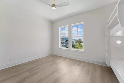 22807 Cuadro Street, Galveston, TX 77554 - Photo 26