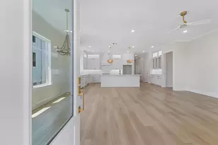 22807 Cuadro St, Galveston, TX 77554 - Photo 6