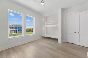 22807 Cuadro St, Galveston, TX 77554 - Photo 22