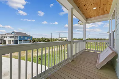22807 Cuadro Street, Galveston, TX 77554 - Photo 28