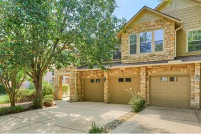 87 Woodlily Place, The Woodlands, TX 77382 - Photo 4
