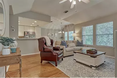 87 Woodlily Place, The Woodlands, TX 77382 - Photo 8