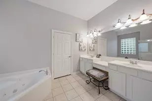 326 Creekwood W, Montgomery, TX 77356 - Photo 16