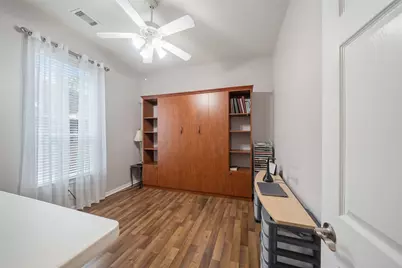 326 Creekwood W, Montgomery, TX 77356 - Photo 18