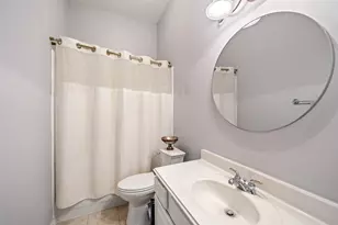 326 Creekwood W, Montgomery, TX 77356 - Photo 20