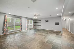 11507 Chetman Dr, Houston, TX 77065 - Photo 14