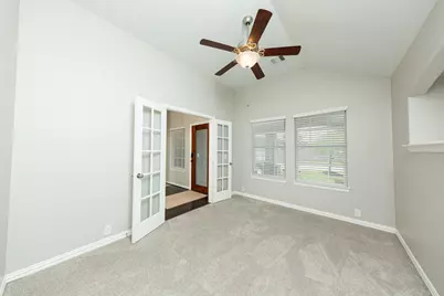 5539 Jay Thrush Drive, Richmond, TX 77407 - Photo 4