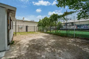 1804 N Main St, Houston, TX 77009 - Photo 4