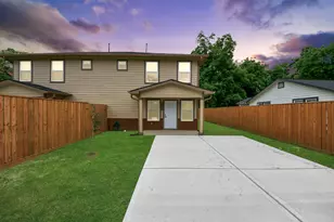 2430 Dolly Wright St, Houston, TX 77088 - Photo 1