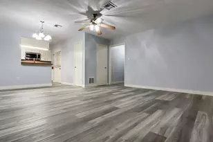 13419 Greenway Dr, Sugar Land, TX 77498 - Photo 24