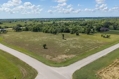 33003 Blue Crab Court, Richwood, TX 77515 - Photo 2