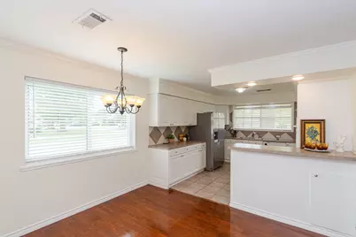 2007 S Rayburn Court, Pasadena, TX 77502 - Photo 6