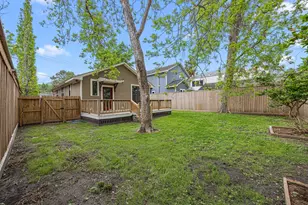 1115 Adele St, Houston, TX 77009 - Photo 16