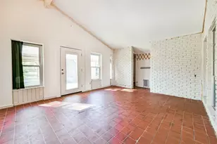 312 S 15th St, La Porte, TX 77571 - Photo 34
