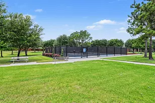19314 Hamilton Hills Dr, Cypress, TX 77433 - Photo 32