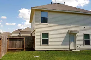 2610 Needles Throw Ln, Houston, TX 77038 - Photo 2