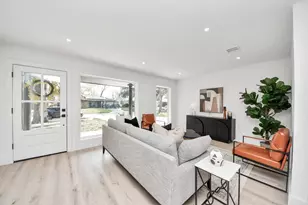 2318 Hialeah Dr, Houston, TX 77018 - Photo 10