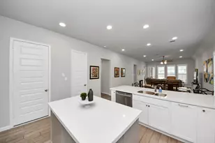 5043 Country Mdws Trl, Iowa Colony, TX 77583 - Photo 10