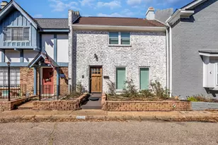 1223 Saxony Ln, Houston, TX 77058 - Photo 1