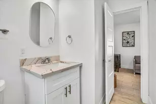 5301 Avenue M, Galveston, TX 77551 - Photo 8