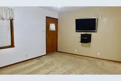 801 19th Avenue N, Texas City, TX 77590 - Photo 6