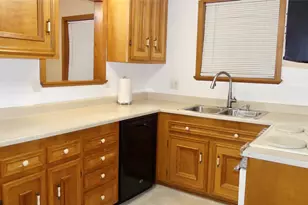 801 19th Ave N, Texas City, TX 77590 - Photo 10