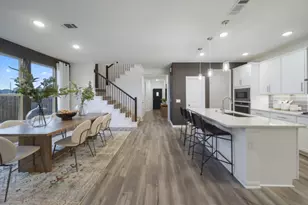 25318 Balvaird Dr, Katy, TX 77493 - Photo 4