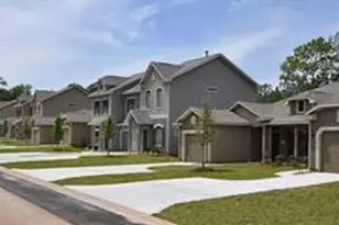 44 Woodland Hills Dr, Conroe, TX 77303 - Photo 16