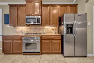 20722 Oakhurst Creek, Porter, TX 77365 - Photo 12